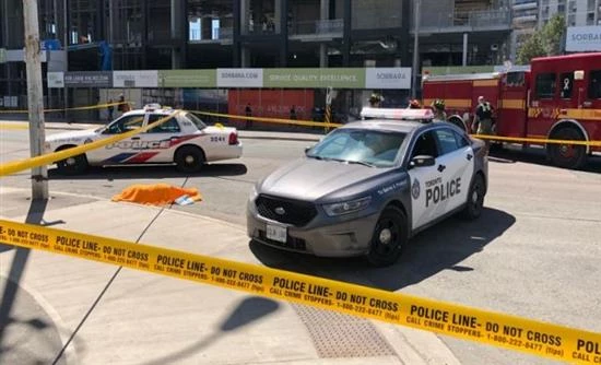 Σοκάρουν οι εικόνες από το Τορόντο – Τουλάχιστον 4 νεκροί και πολλοί τραυματίες [Εικόνες – Βίντεο]